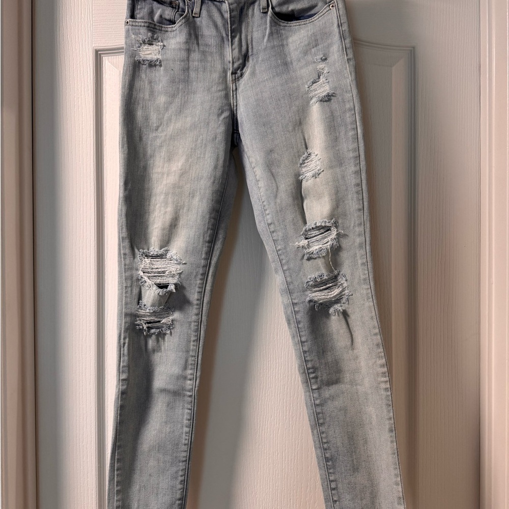 Levi’s 721 High Rise Skinny Jeans